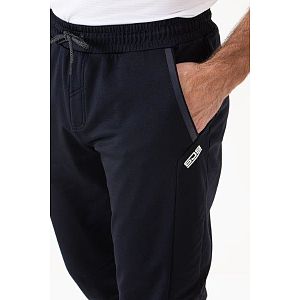 Sjengsport-man-pant-daniel